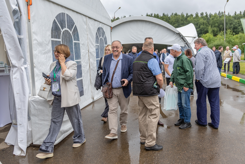 День поля Федерального исследовательского центра «Немчиновка»